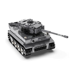 IMEX CaDA Masters WWII German Tiger Tank Remote Controlled Brick Building Set 925 Pieces (CAD61071)