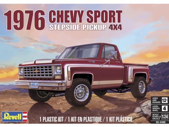 Revell 1976 Chevy Sport Stepside Pickup 4X4 (RMX854486)